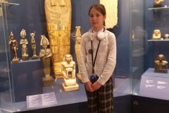 P (18)
