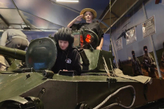 2025-03-05 Одиннадцатиклассники в парке Патриот (7)