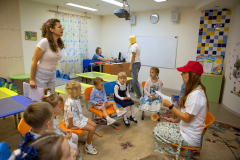 2025-09-02 «Ох и Ах у ребят в гостях». Начало занятий в Детском центре развития «Жучок» (16)