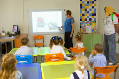 2025-09-02 «Ох и Ах у ребят в гостях». Начало занятий в Детском центре развития «Жучок» (9)