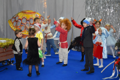 2025-12-25 «Мульти-Пульти» путешествие воспитанников ДЦР «Жучок» навстречу Новому году (14)