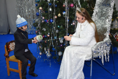 2025-12-25 «Мульти-Пульти» путешествие воспитанников ДЦР «Жучок» навстречу Новому году (23)