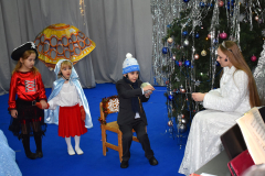 2025-12-25 «Мульти-Пульти» путешествие воспитанников ДЦР «Жучок» навстречу Новому году (24)