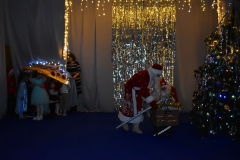 2025-12-25 «Мульти-Пульти» путешествие воспитанников ДЦР «Жучок» навстречу Новому году (26)