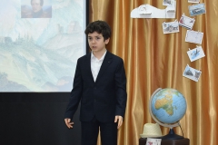 F-(12)